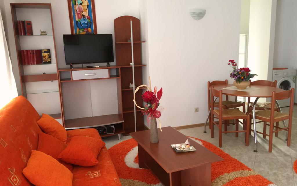 Club Topaz Apartments Neptun Esterno foto