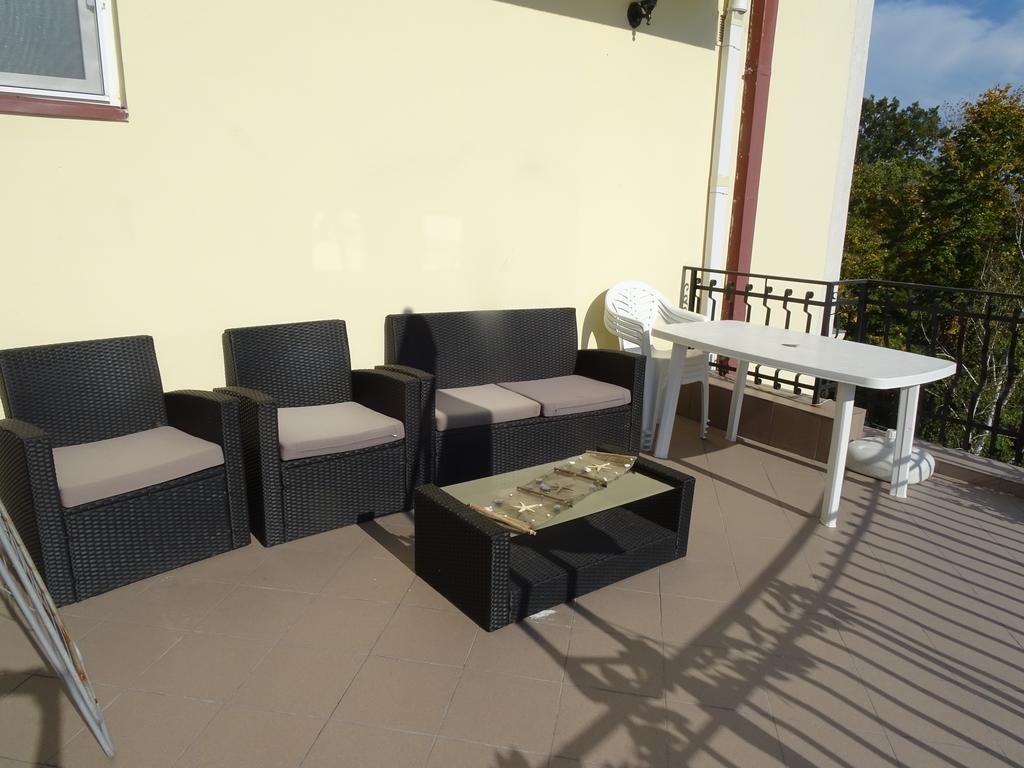 Club Topaz Apartments Neptun Esterno foto