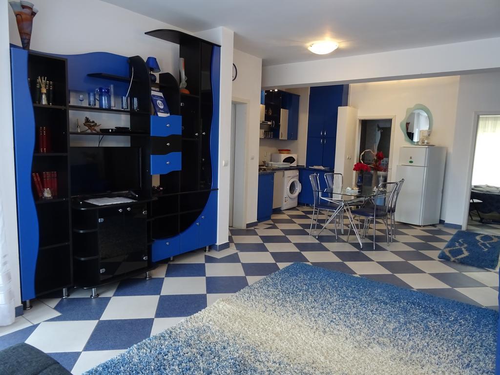 Club Topaz Apartments Neptun Esterno foto