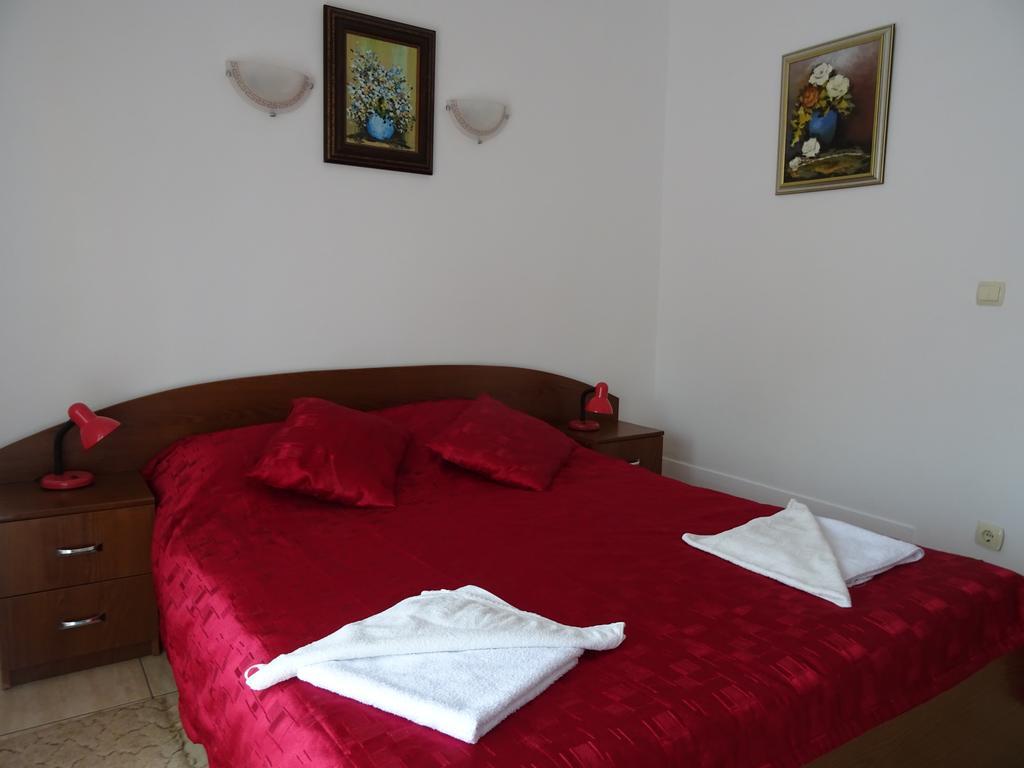 Club Topaz Apartments Neptun Esterno foto