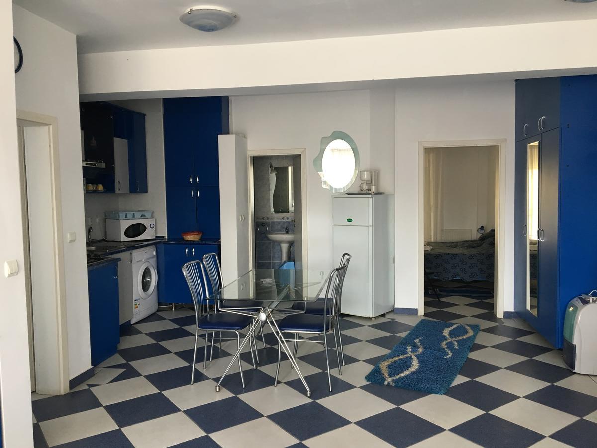 Club Topaz Apartments Neptun Esterno foto